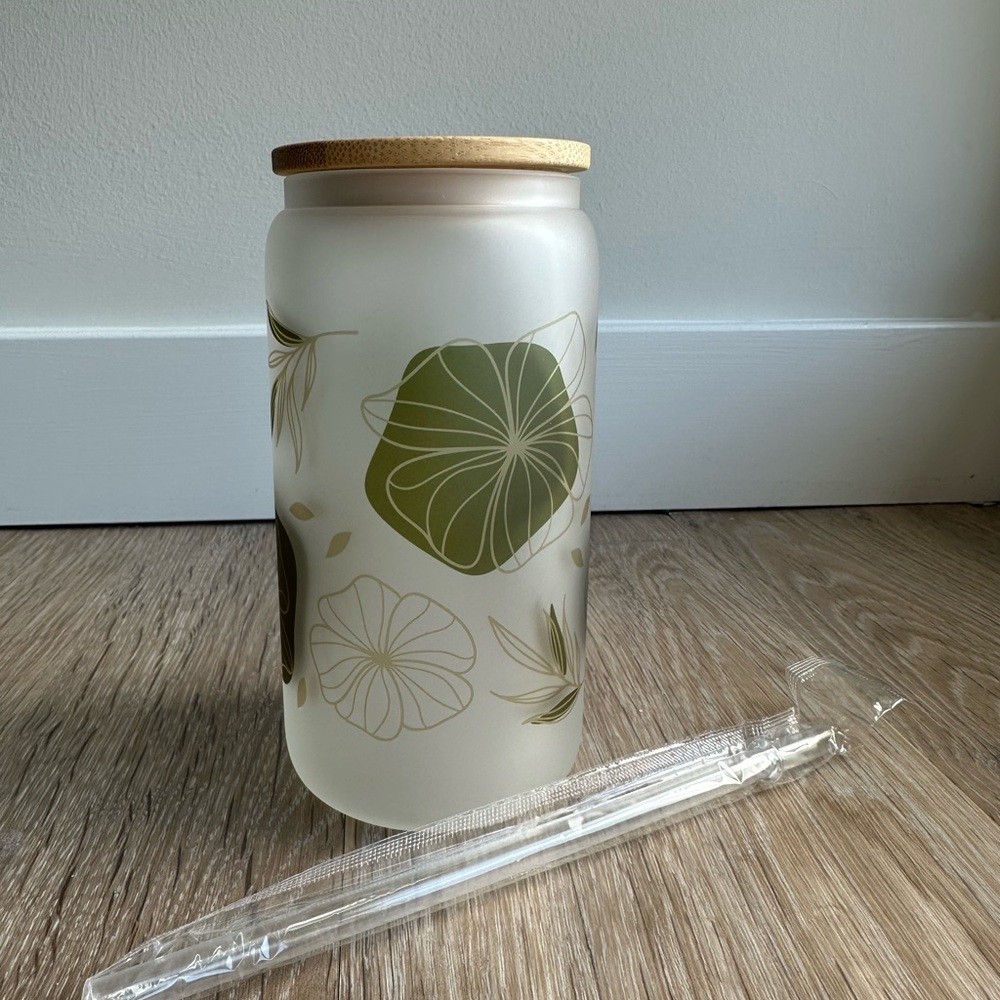 Frosted Glass Jar Tumbler with Bamboo Lid and Straw